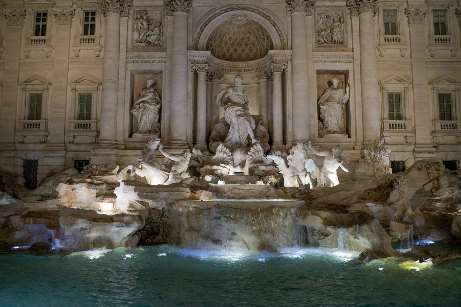 Trevi Fountain